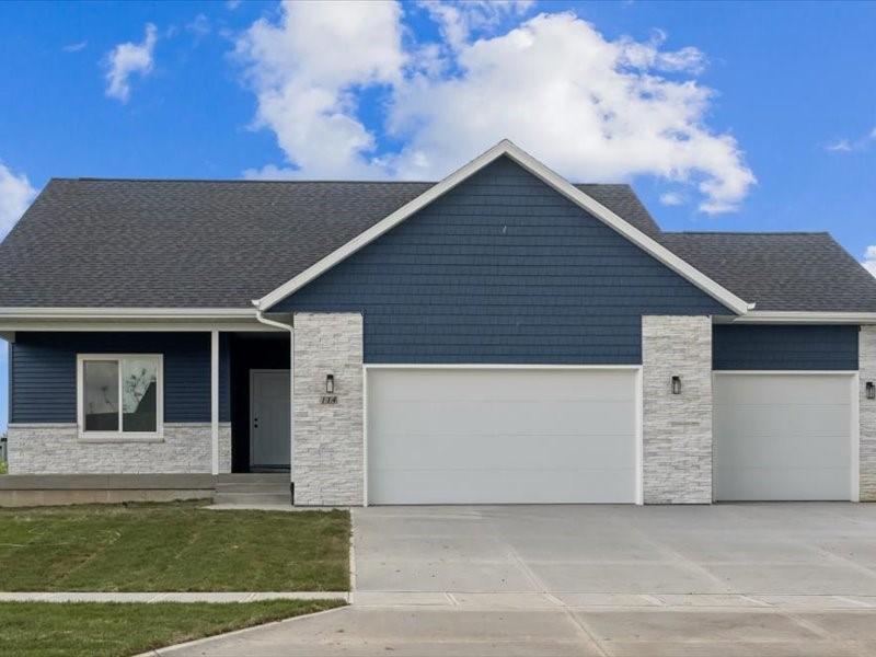 114 Cherry Lane Riverside IA 52327