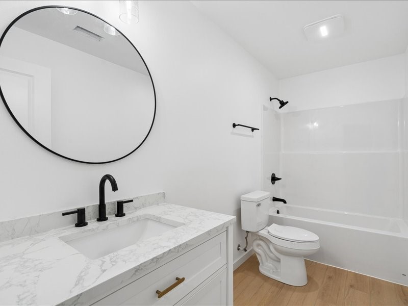 114 Cherry Lane Riverside IA 52327