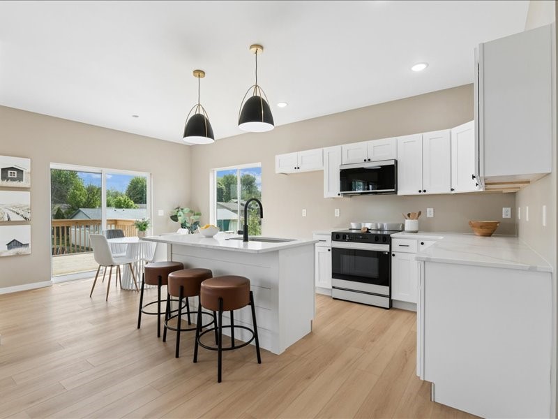 114 Cherry Lane Riverside IA 52327