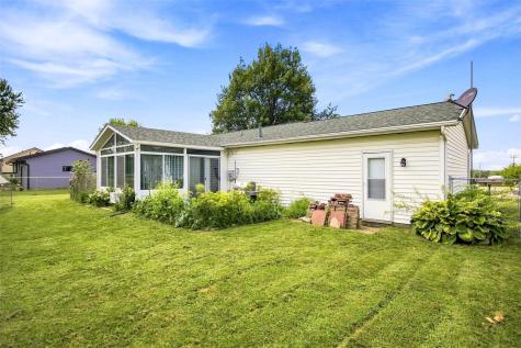 607 1st Avenue Springville IA 52336
