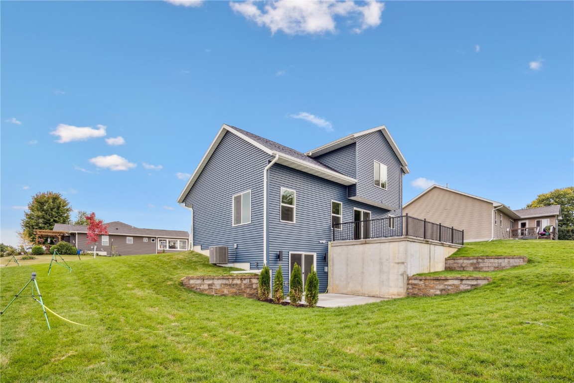 285 Ashford Place Iowa City IA 52245
