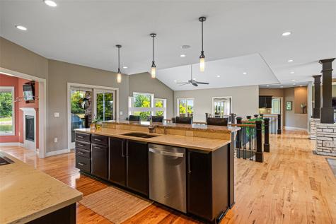 1598 NE Spartan Circle Solon IA 52333