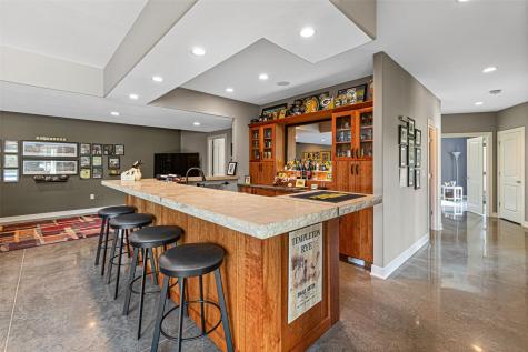 1598 NE Spartan Circle Solon IA 52333