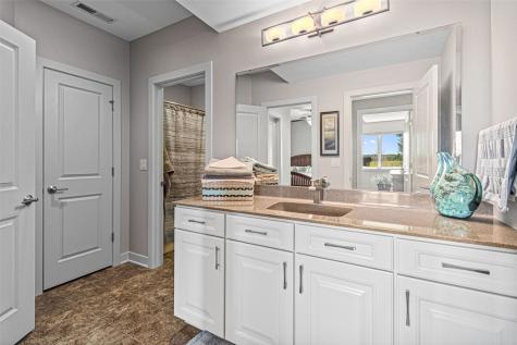 1598 NE Spartan Circle Solon IA 52333