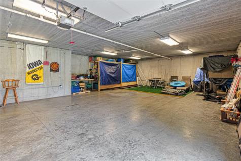 1598 NE Spartan Circle Solon IA 52333