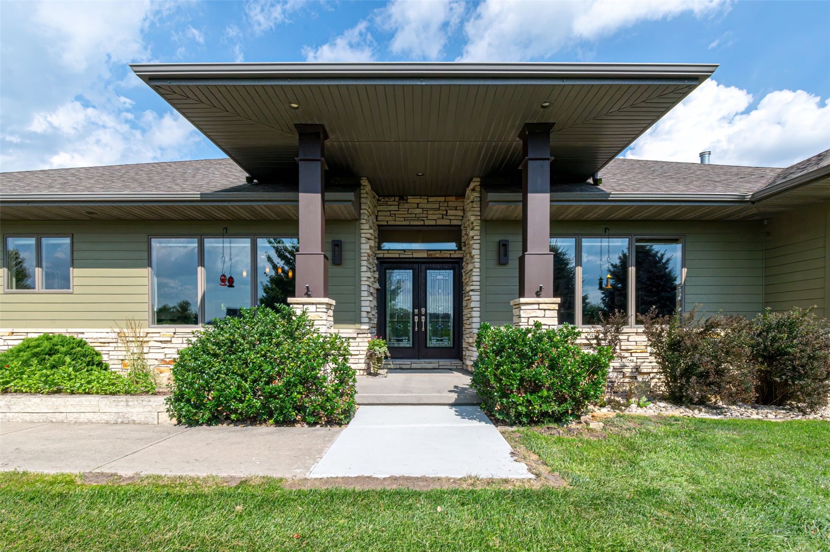 1598 NE Spartan Circle Solon IA 52333