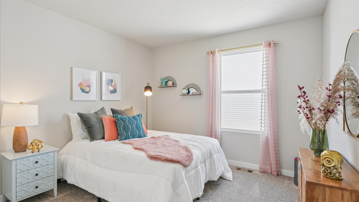 2876 Grassland Court Hiawatha IA 52233