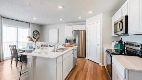 2876 Grassland Court Hiawatha IA 52233