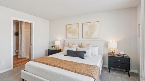 2876 Grassland Court Hiawatha IA 52233