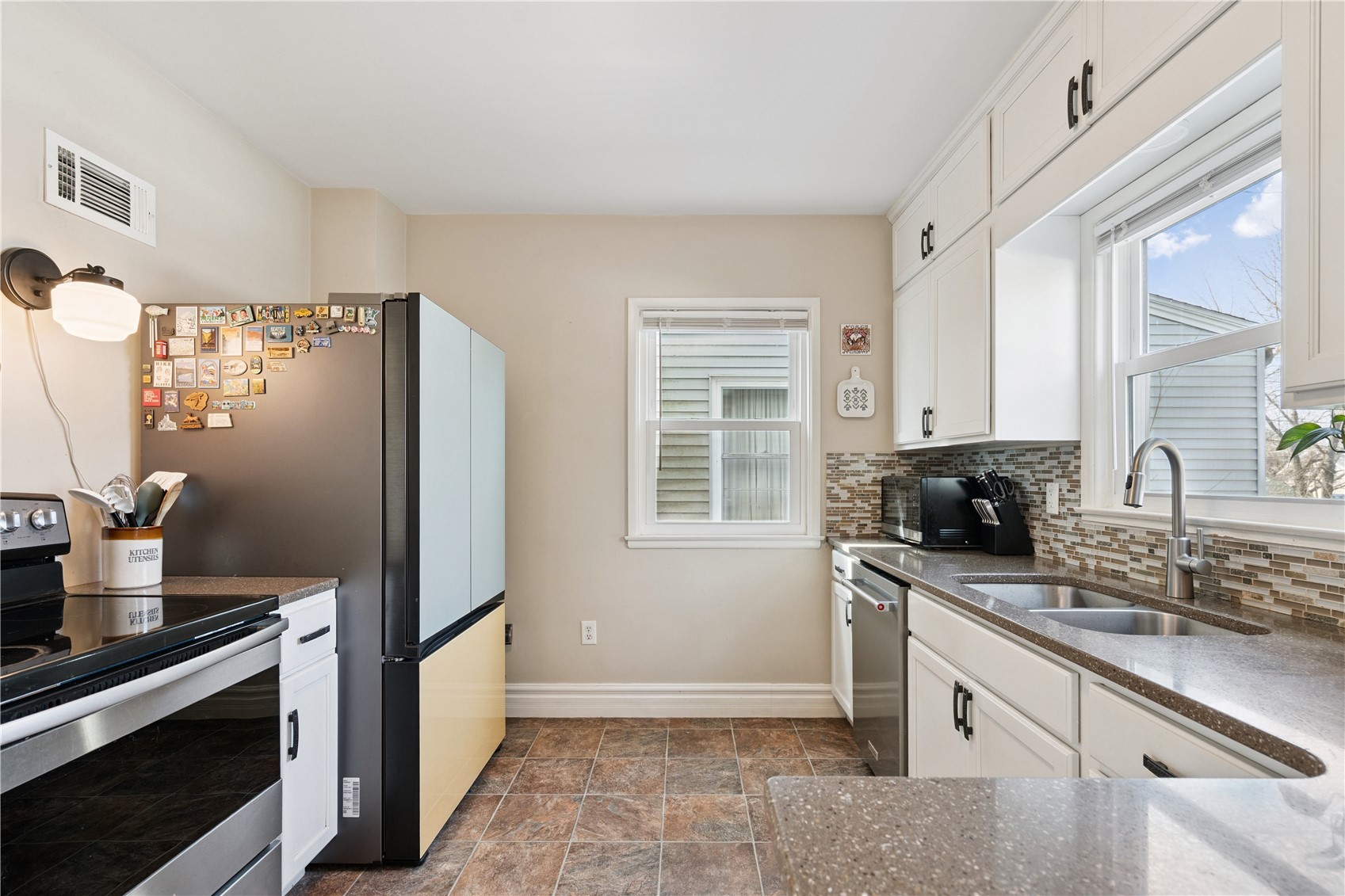 2026 Bever Avenue SE Cedar Rapids IA 52403