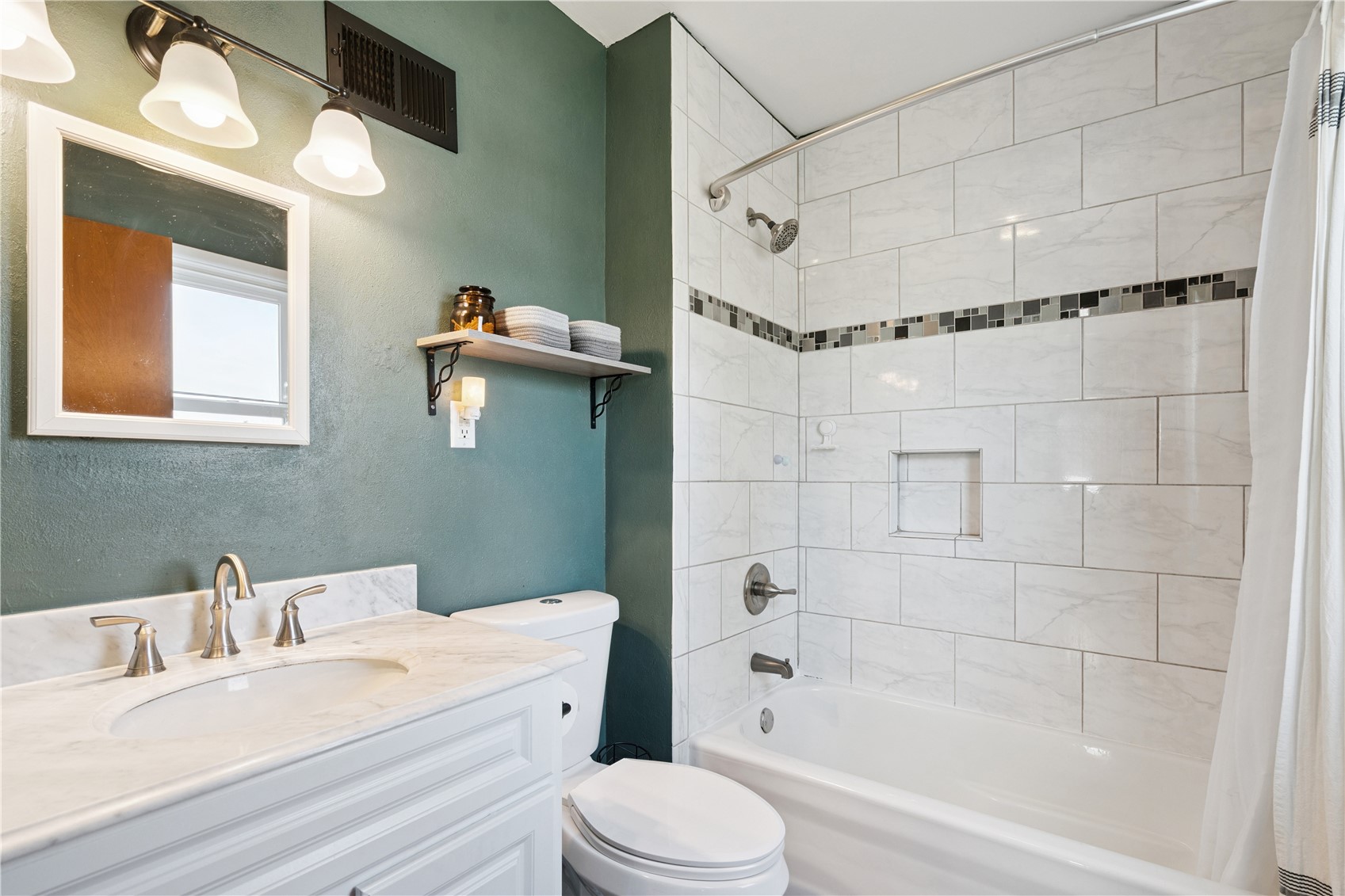 2026 Bever Avenue SE Cedar Rapids IA 52403