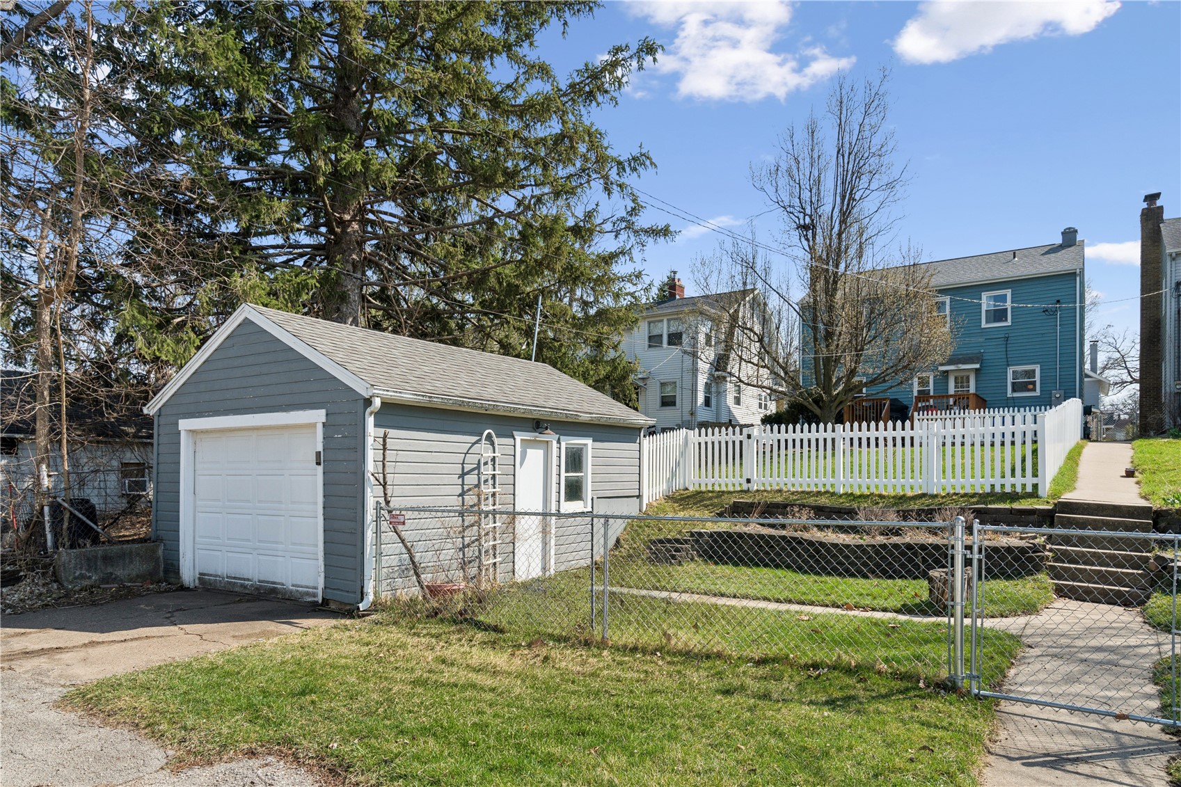 2026 Bever Avenue SE Cedar Rapids IA 52403