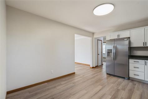 2120 18th Street SW Cedar Rapids IA 52404