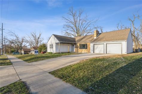 2120 18th Street SW Cedar Rapids IA 52404