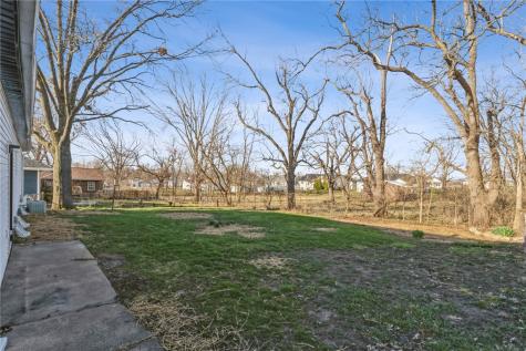 2120 18th Street SW Cedar Rapids IA 52404