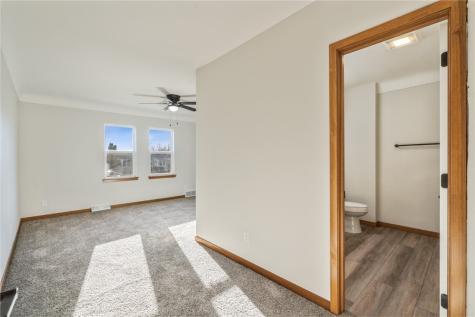 2120 18th Street SW Cedar Rapids IA 52404