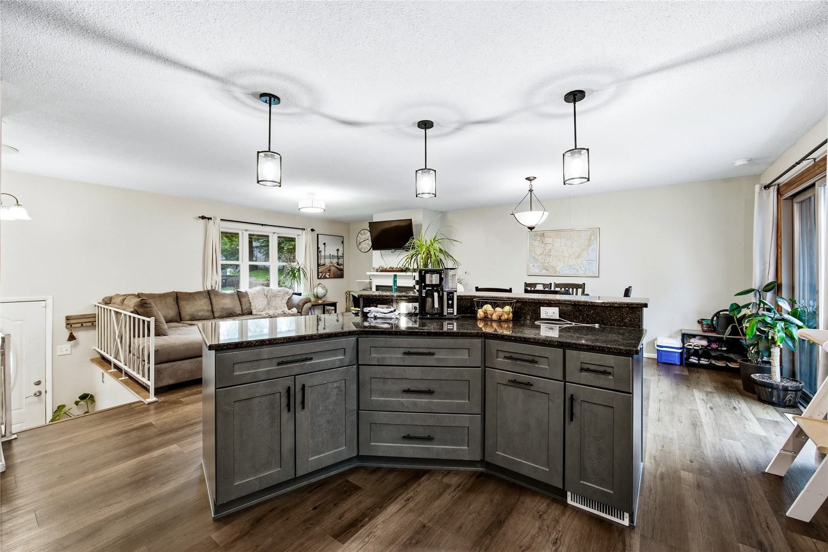 164 Brentwood Drive NE Cedar Rapids IA 52402