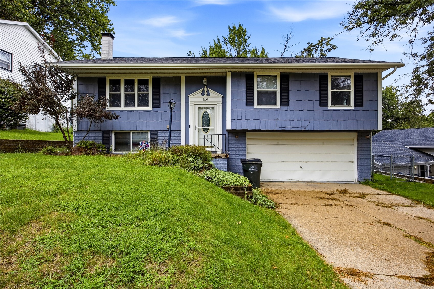 164 Brentwood Drive NE Cedar Rapids IA 52402