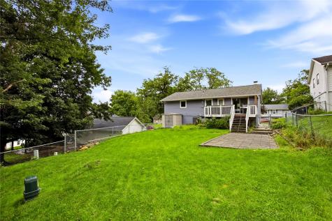 164 Brentwood Drive NE Cedar Rapids IA 52402