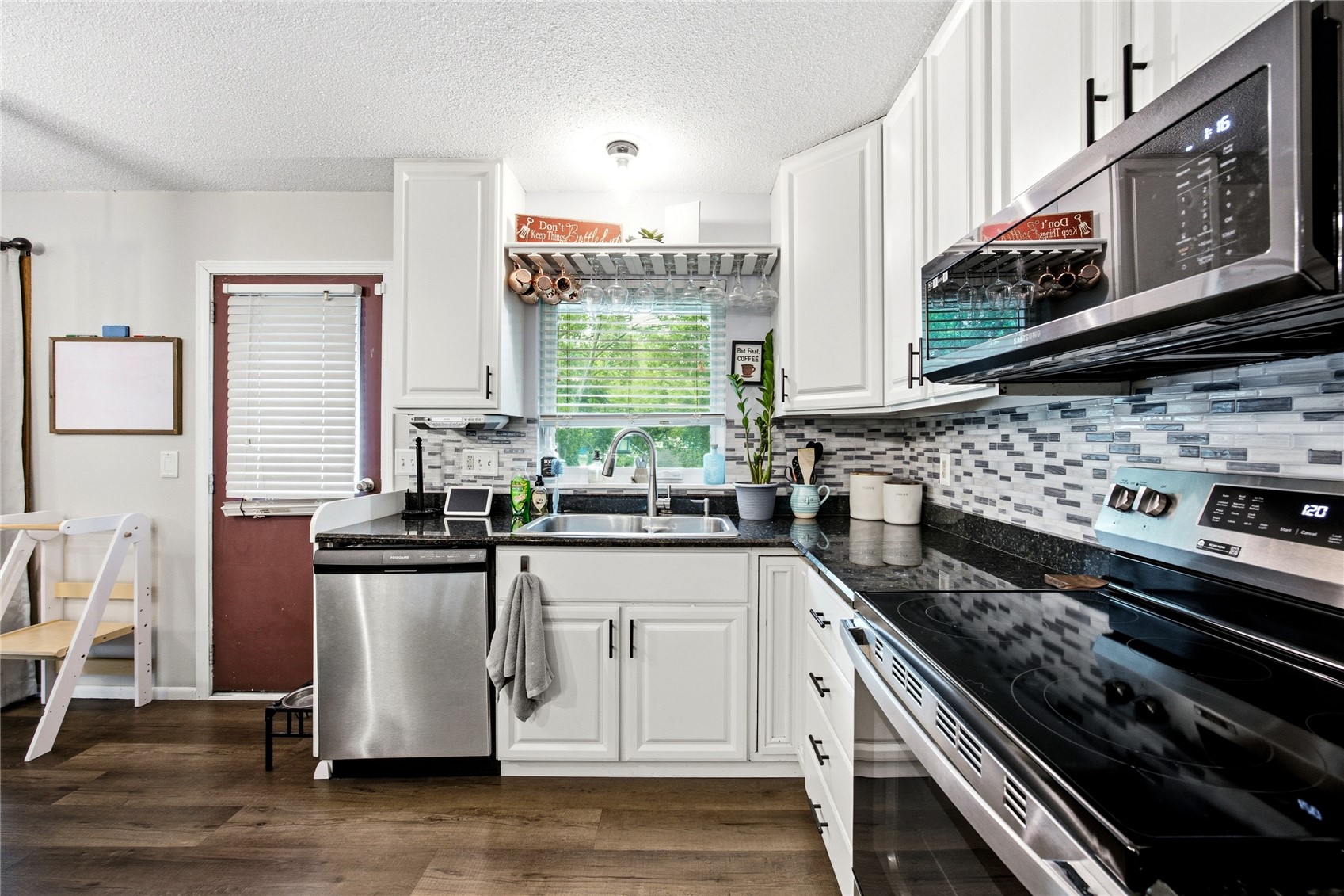 164 Brentwood Drive NE Cedar Rapids IA 52402