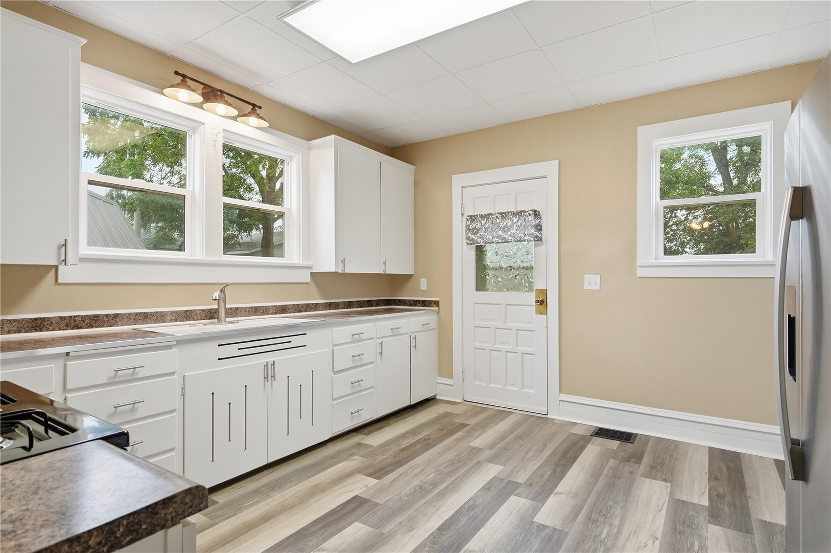 103 E Broadway Street Stanwood IA 52337