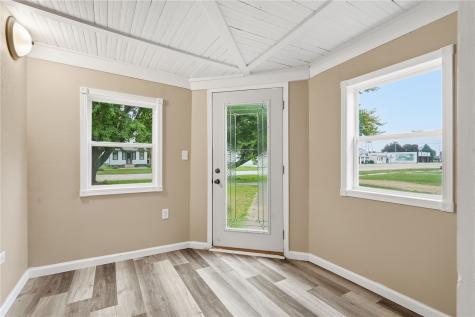 103 E Broadway Street Stanwood IA 52337