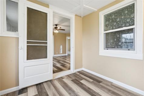 103 E Broadway Street Stanwood IA 52337
