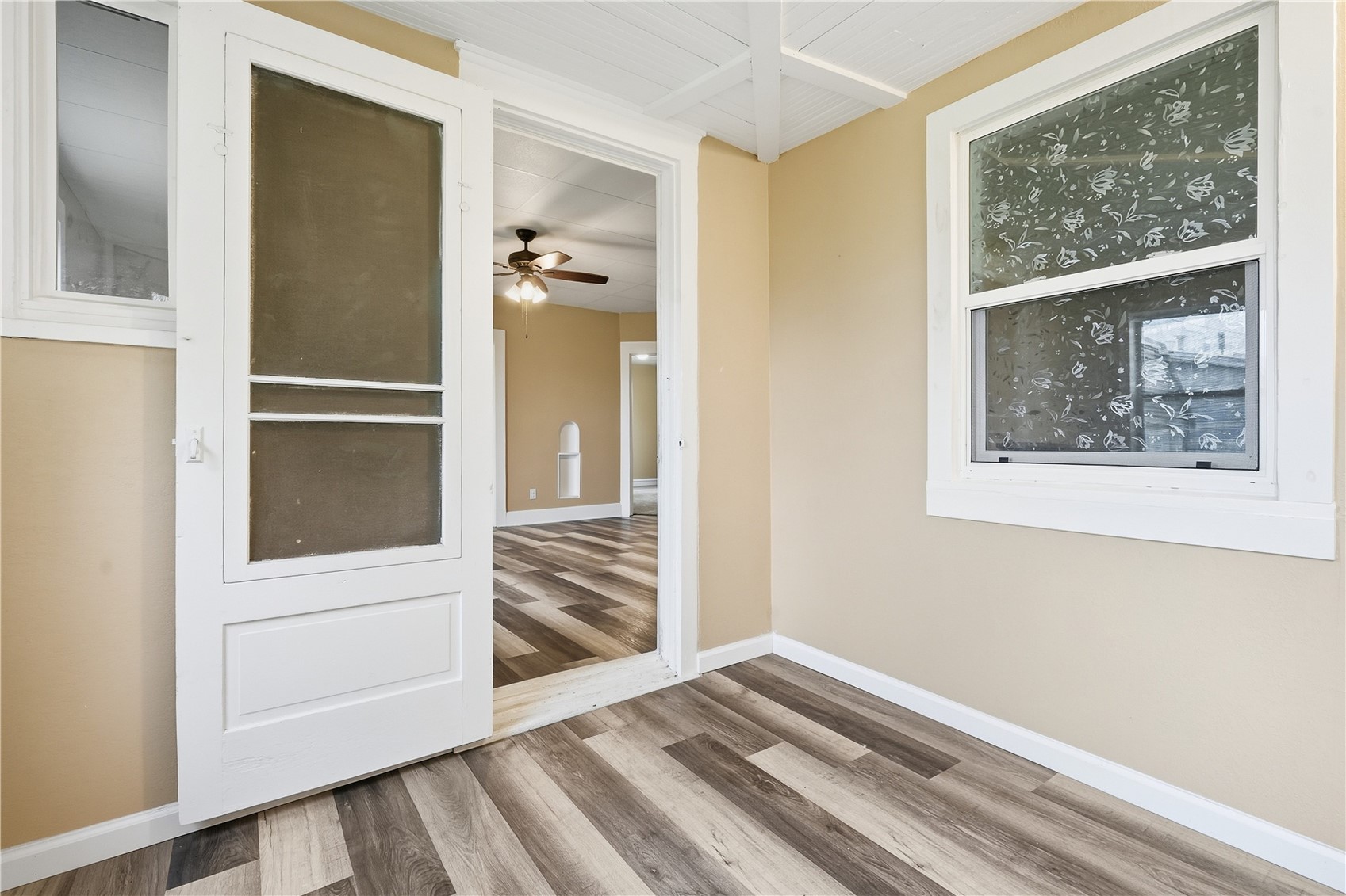 103 E Broadway Street Stanwood IA 52337
