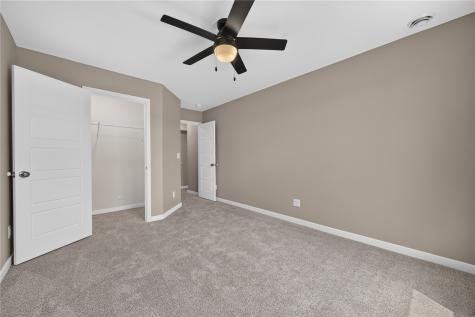 4215 English Glen Avenue Marion IA 52302