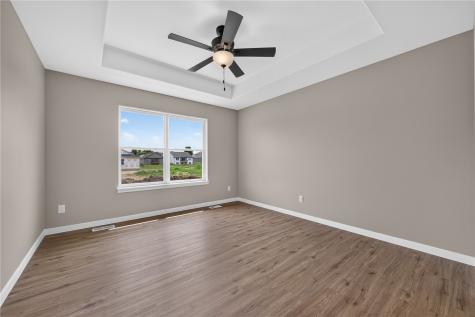 4215 English Glen Avenue Marion IA 52302