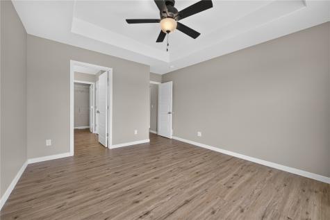 4215 English Glen Avenue Marion IA 52302