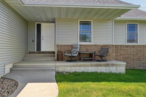 612 Deer Ridge Drive Atkins IA 52206