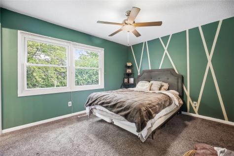 518 Windsor Drive Solon IA 52333