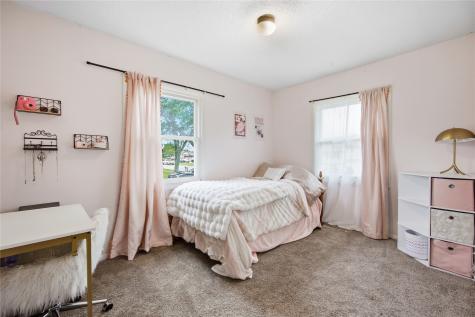 518 Windsor Drive Solon IA 52333