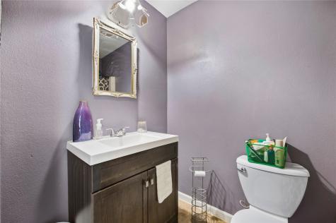 518 Windsor Drive Solon IA 52333