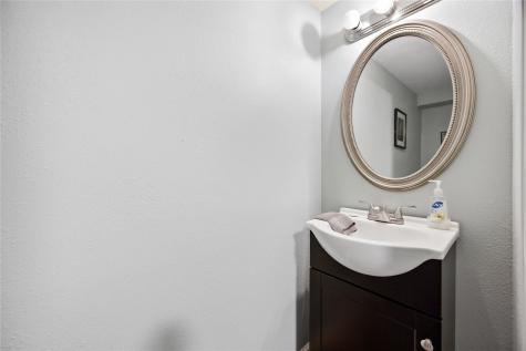 518 Windsor Drive Solon IA 52333
