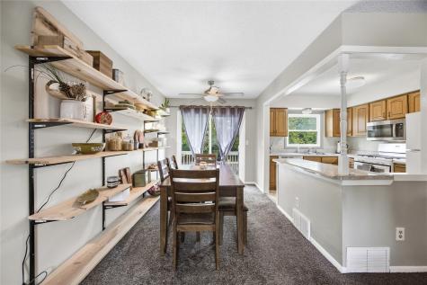 518 Windsor Drive Solon IA 52333