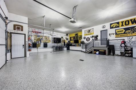 511 Prairie Hill Drive Atkins IA 52206