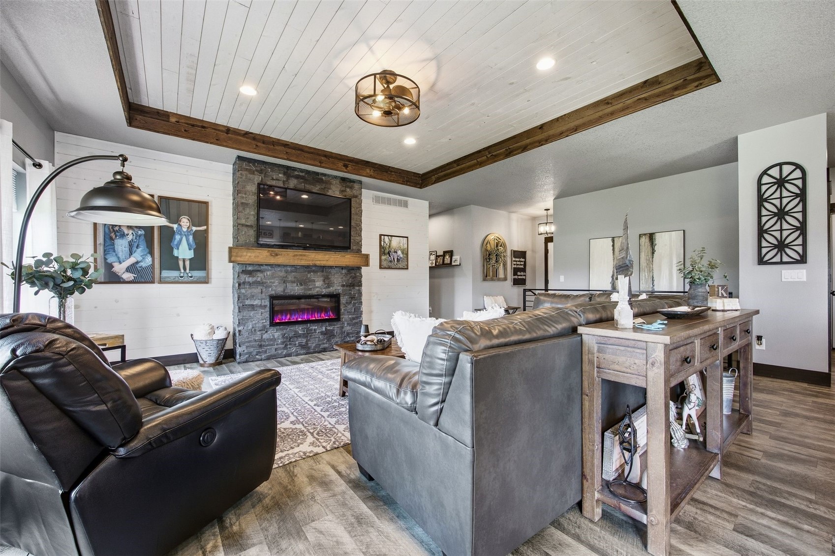 511 Prairie Hill Drive Atkins IA 52206