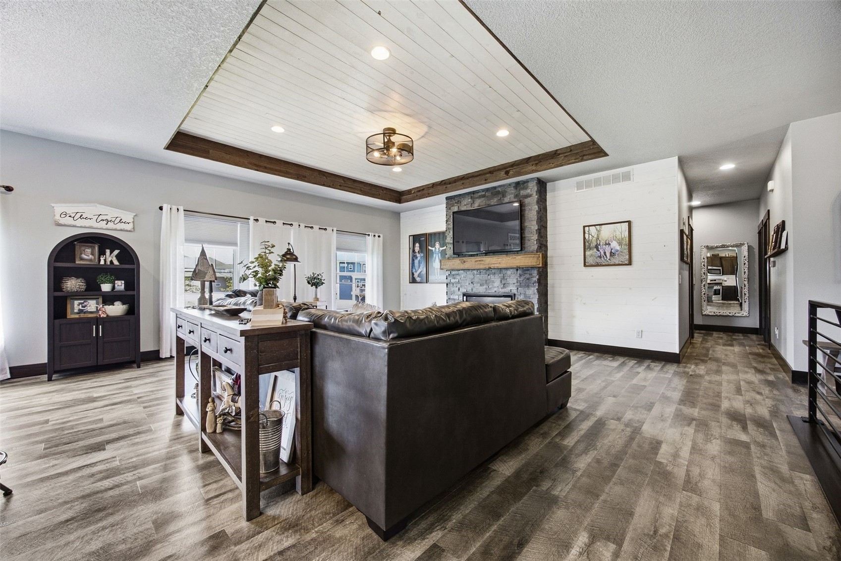 511 Prairie Hill Drive Atkins IA 52206