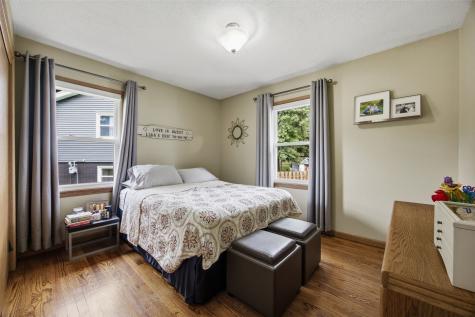 813 Westwood Drive NW Cedar Rapids IA 52405