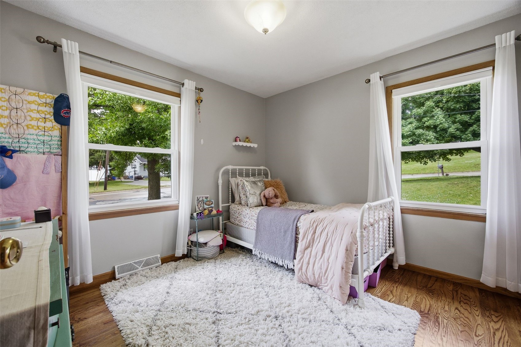 813 Westwood Drive NW Cedar Rapids IA 52405