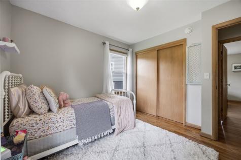 813 Westwood Drive NW Cedar Rapids IA 52405