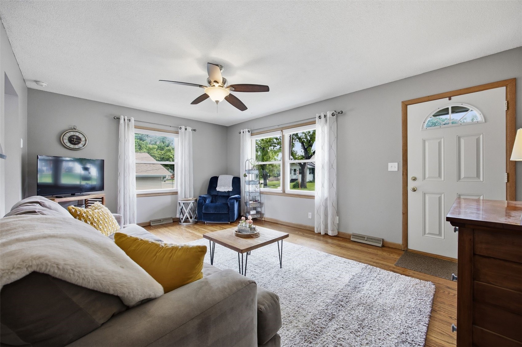 813 Westwood Drive NW Cedar Rapids IA 52405