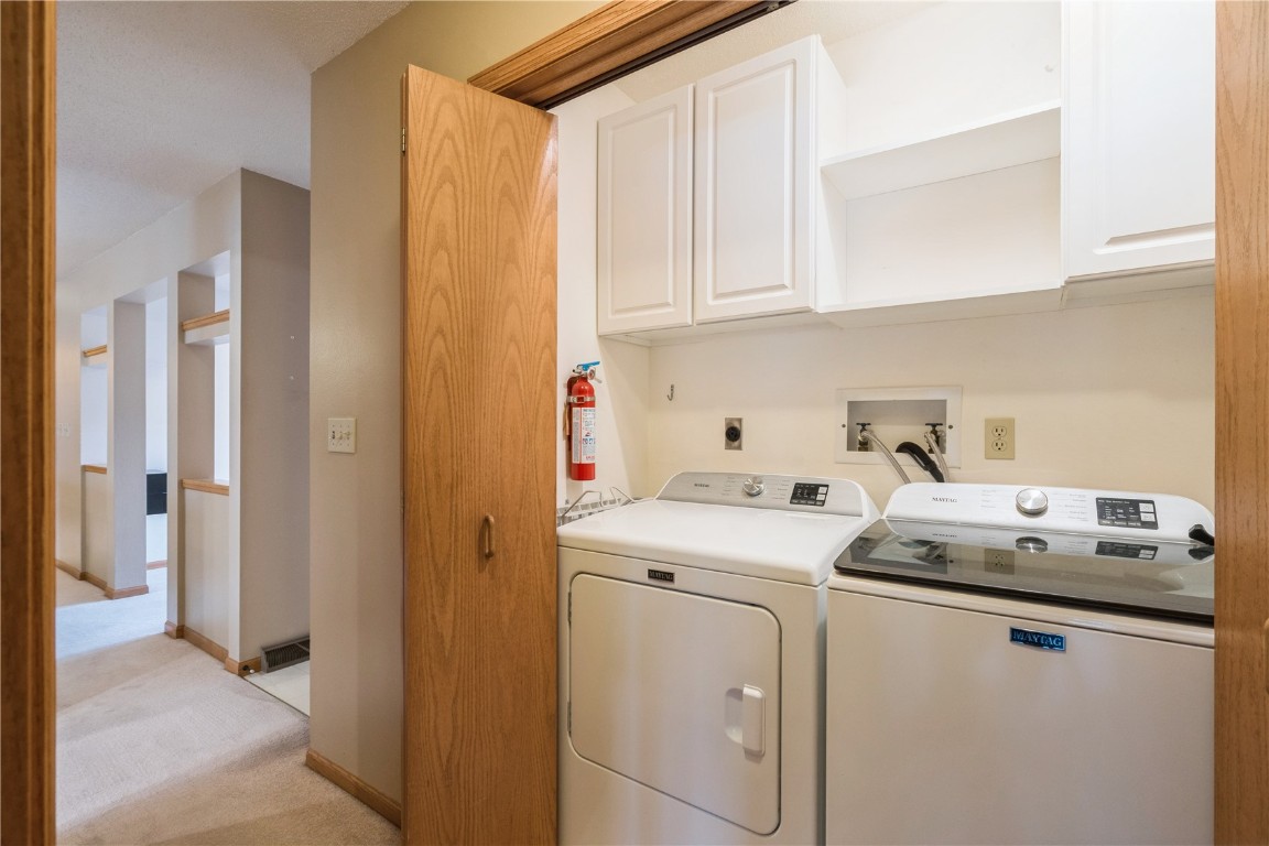 385 W 34th Avenue Marion IA 52302