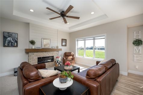 709 Pointer Circle Center Point IA 52213