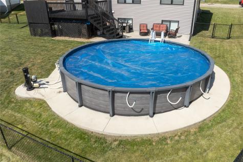 709 Pointer Circle Center Point IA 52213