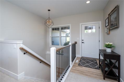 709 Pointer Circle Center Point IA 52213