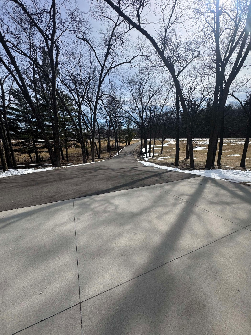 2290 Jefferson Road Manchester IA 52057