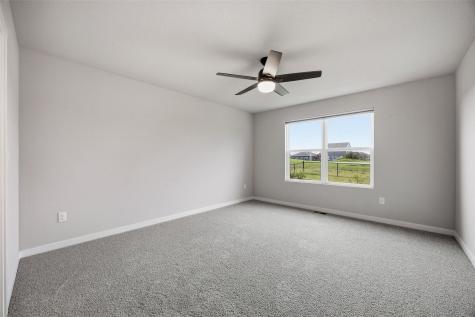 2818 Mary Drive Hiawatha IA 52233